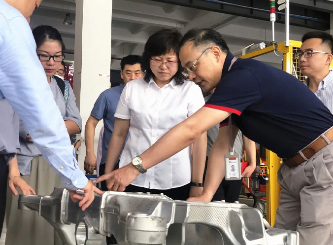 Ningbo Huaxiang and Jiangsu beiren build a bridge of friendship Ningbo Huaxiang and Jiangsu beiren build a bridge of friendship