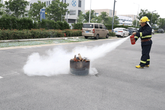 人人讲安全 个个会应急 | 江苏旋乐吧spin8开展消防演习活动 人人讲安全 个个会应急 | 江苏旋乐吧spin8开展消防演习活动