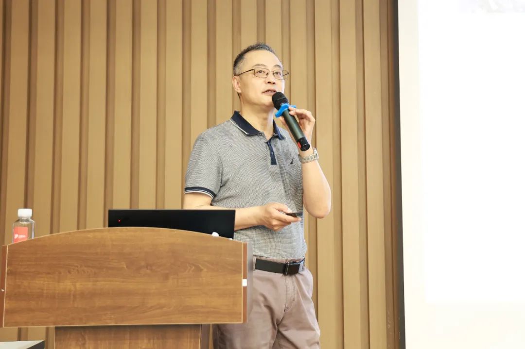 第十期全国储能产业巡回走访调研专家组莅临江苏旋乐吧spin8 第十期全国储能产业巡回走访调研专家组莅临江苏旋乐吧spin8