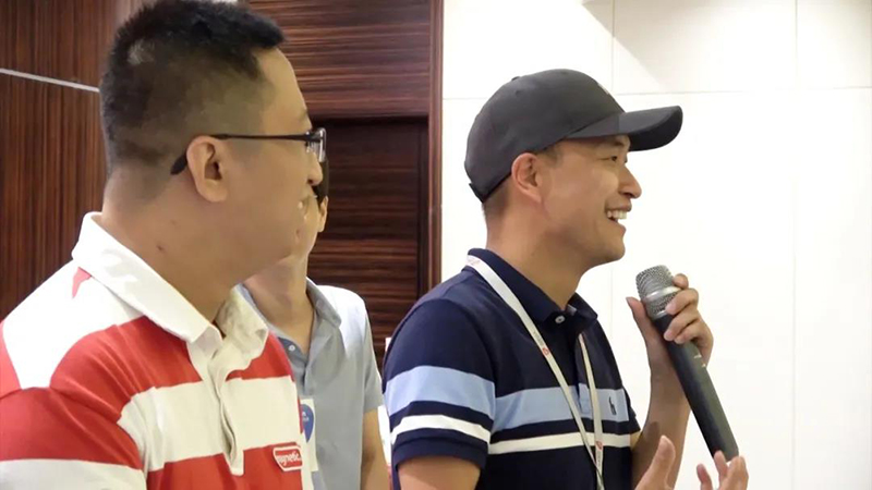 With me for ten years and you in the future, Jiangsu Beiren bachelor parties are lively and party! With me for ten years and you in the future, Jiangsu Beiren bachelor parties are lively and party!